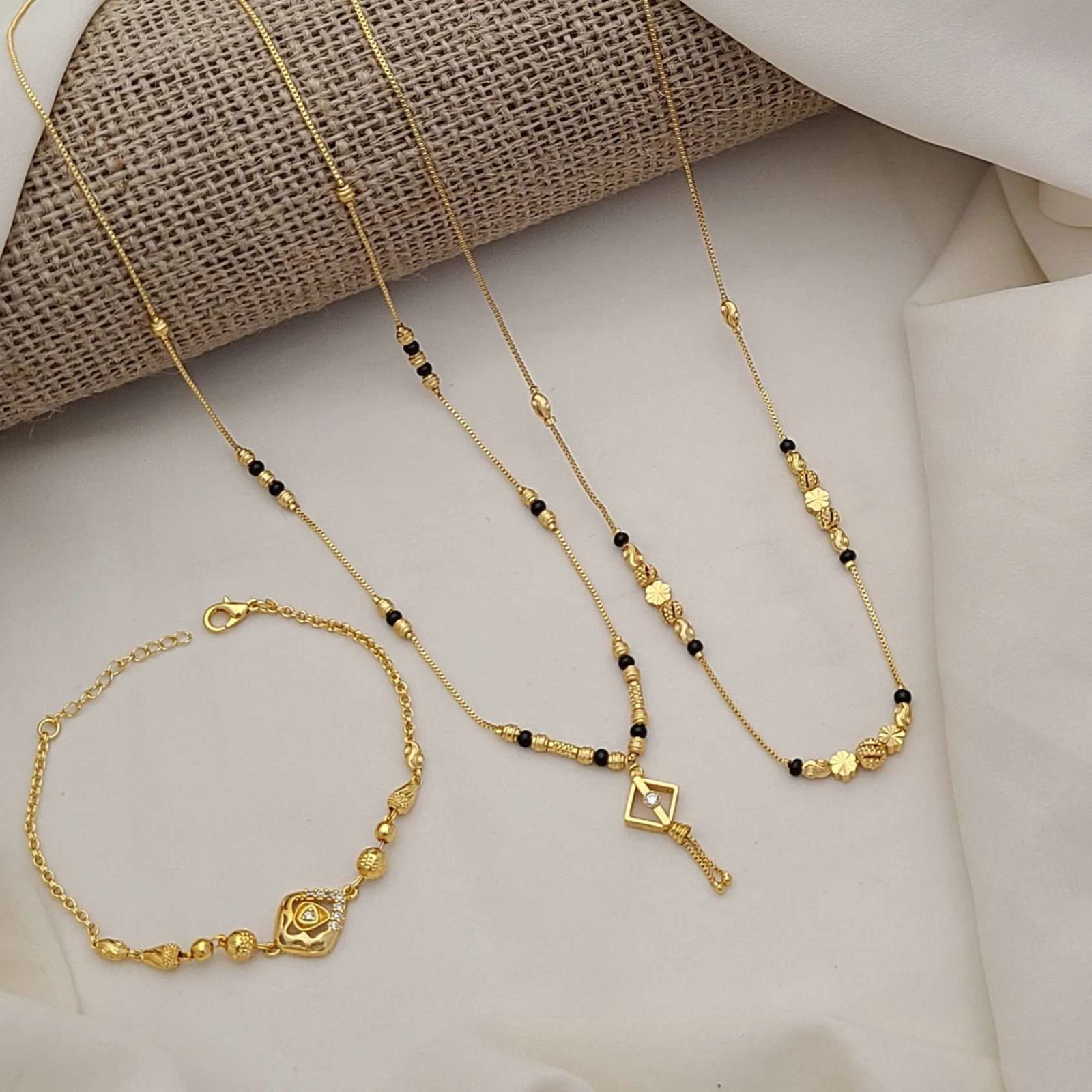 SlimFit Necklace & Bracelet Combo Traditional imitation jewellery wholesalers Gujarat