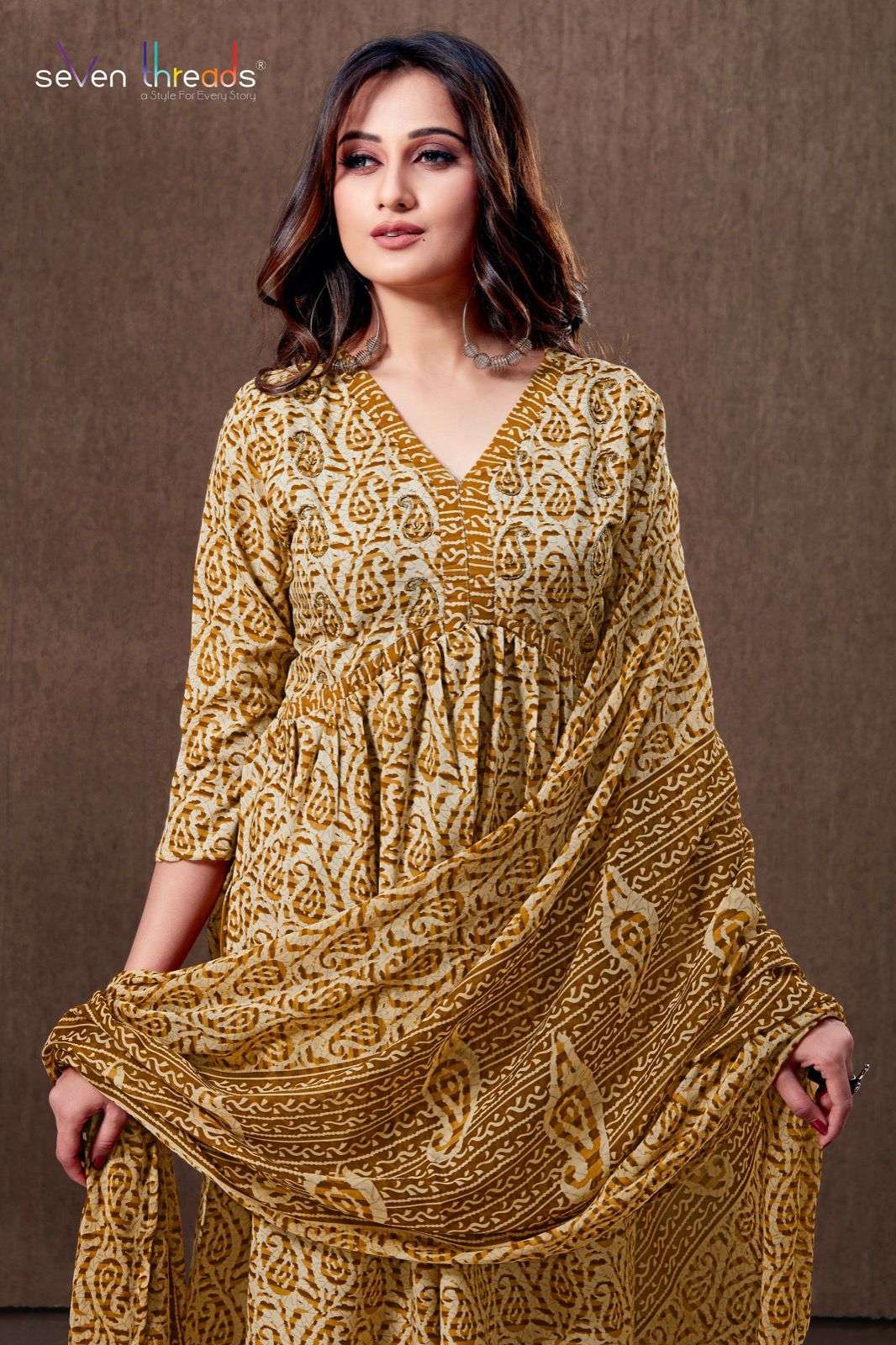ALIA CUT PRINT KURTI WITH PRINTED PANT AND COTTON DUPATTA 