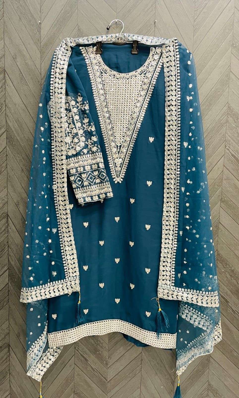 KF - 147 Fox Georgette With Multi Pakistani Suits wholesale online market