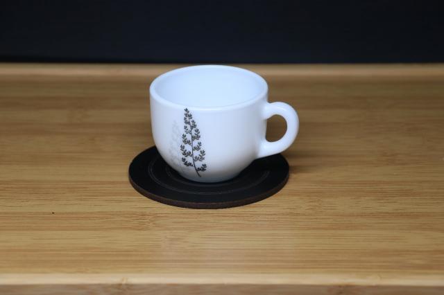 MG Elegant White Porcelain Cup & Saucer Set with Minimalist Floral Design crookery kitchen products at wholesale price